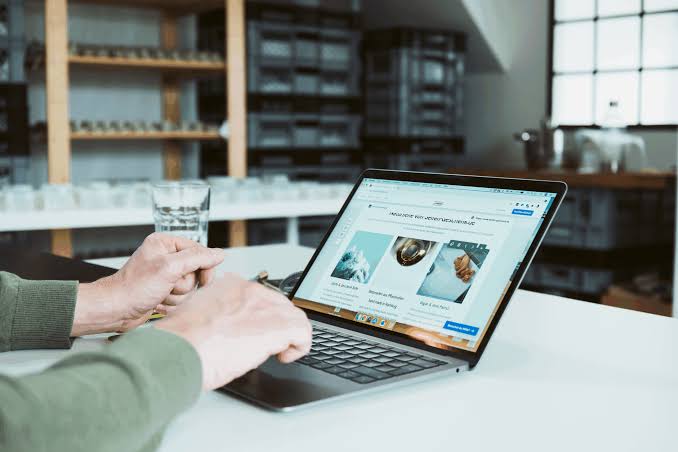 WordPress Vs Shopify